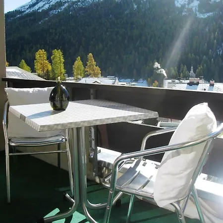 Spirit Piz Mezdi 15 Apartment St. Moritz